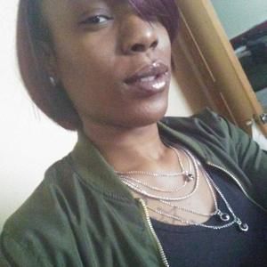 Meet your Posher, Lakisha